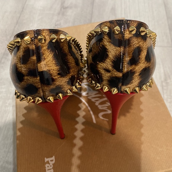 CHRISTIAN LOUBOUTIN leopard print spike pumps - Picture 4 of 8